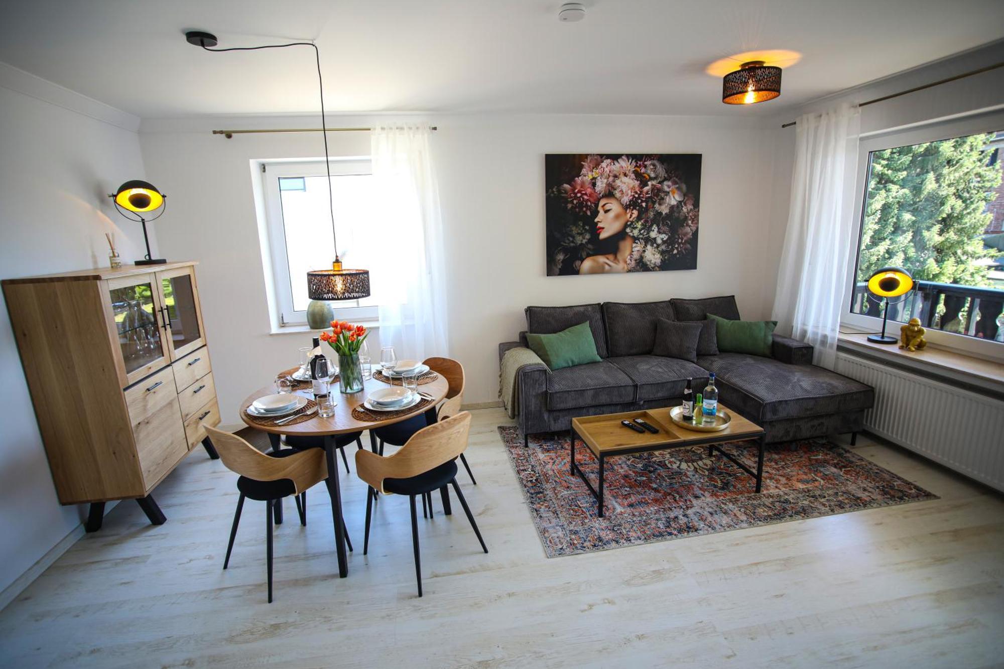 Zentral - Gemuetlich - Kueche - Balkon - Garage Διαμέρισμα Bad Lippspringe Εξωτερικό φωτογραφία